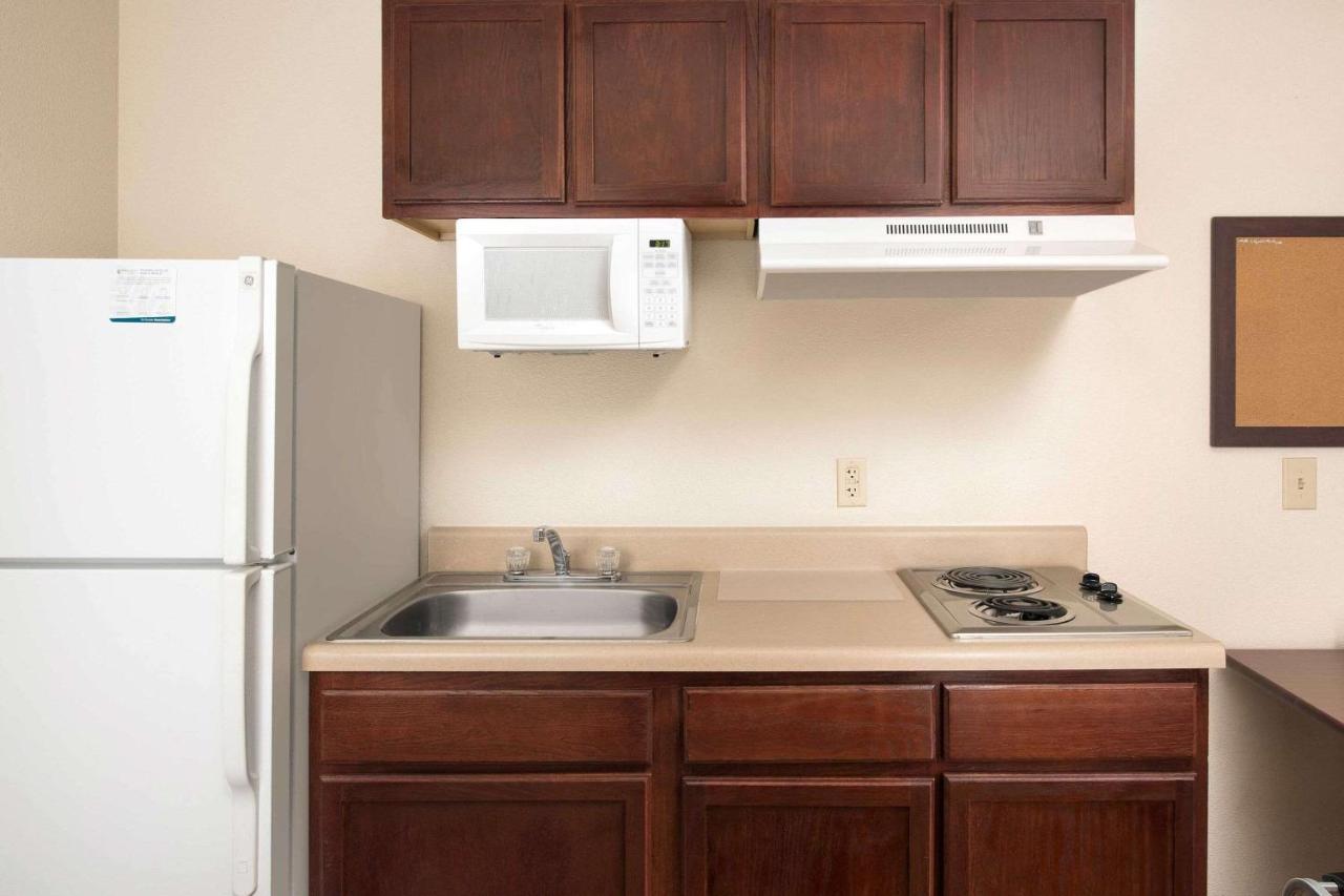 Woodspring Suites San Antonio Fort Sam Exterior foto
